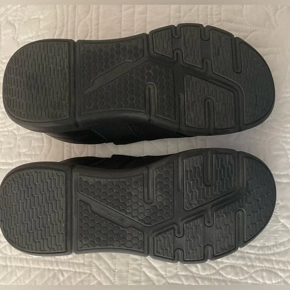 Fitville Men's Black Slip-On Loafers Casual Walking Shoes Sz: 10.5 XW - Picture 4 of 6